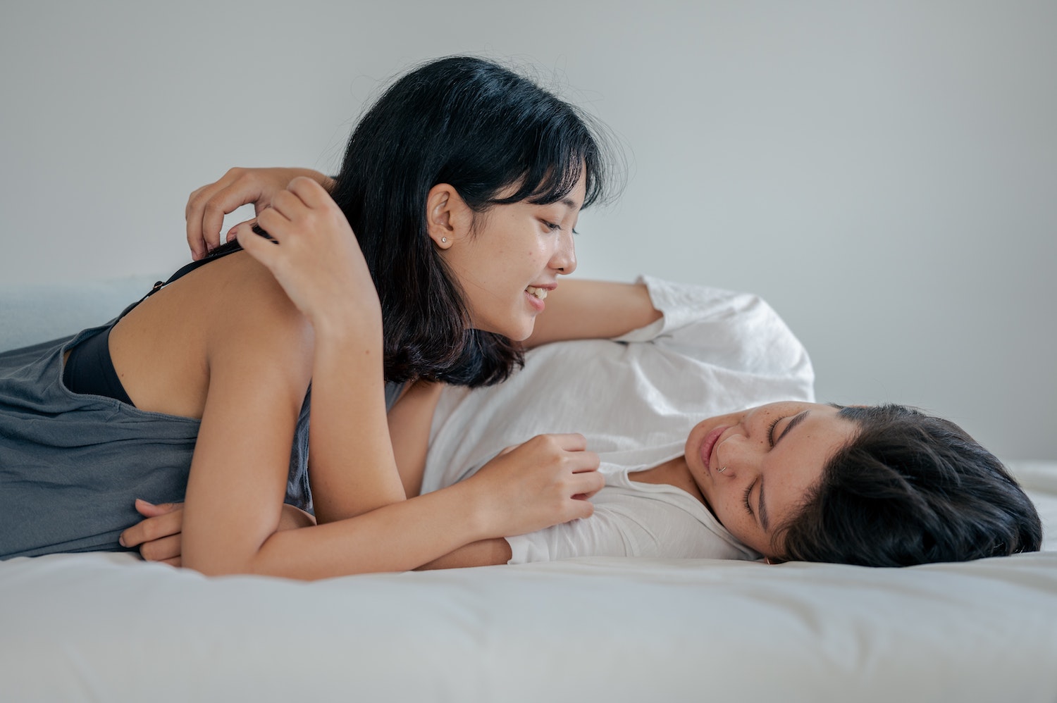 Giochi Erotici: Giochi Sessuali, Pratiche e Cose Strane da Fare a Letto (e  Non Solo) 