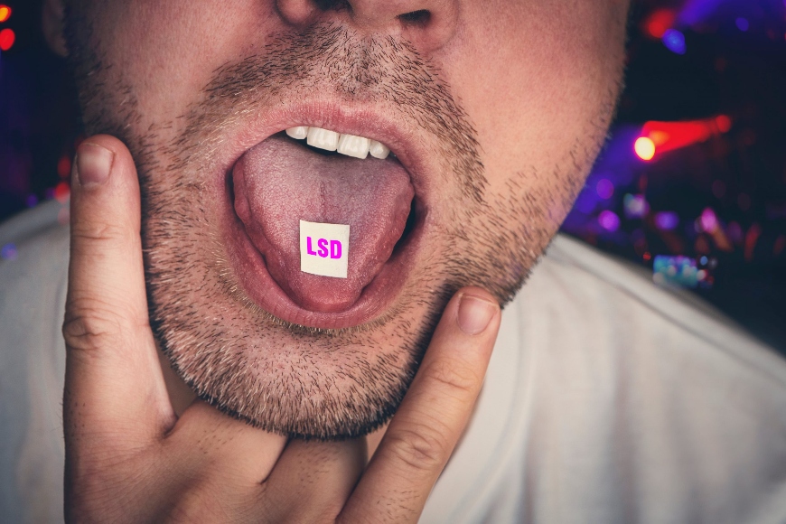 Quali sono gli effetti psicologici dell’LSD?