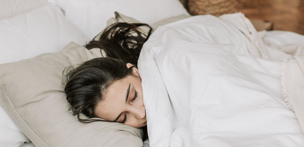 Paralisi nel sonno: cos’è e come affrontarla